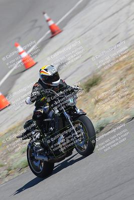 media/Nov-12-2023-Classic Track Days (Sun) [[11f17acb81]]/Group 3/session 2 turn 9/